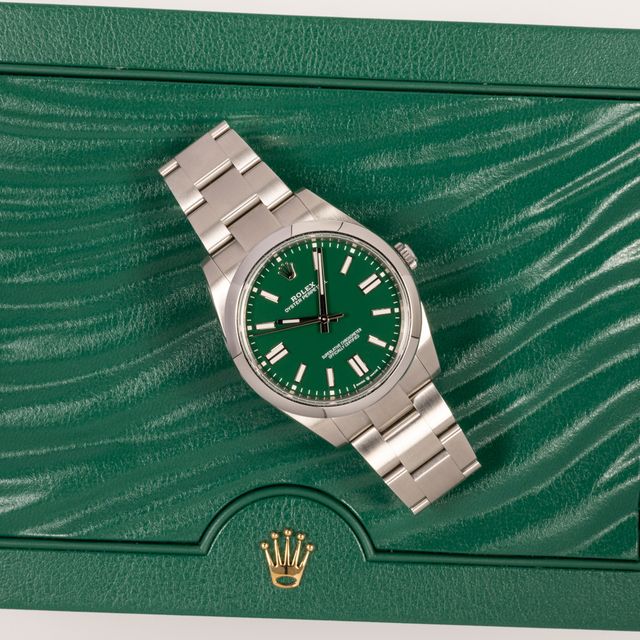 Rolex Oyster Perpetual 124300 Image 7